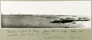 Loopgraven voor Gaza, vanaf Samson Ridge kijkend over Umbrella Hill, september 1917